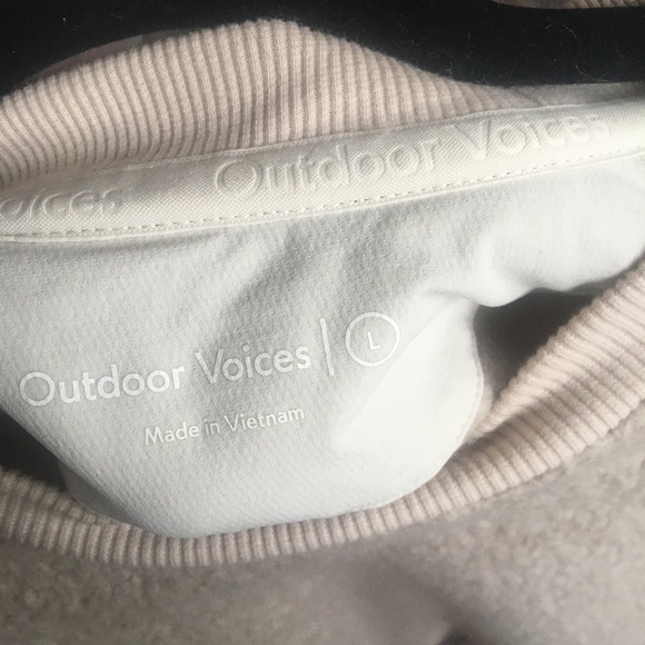 Outdoor Voices Mega Fleece Crew Neck Large - Picture 3 of 4